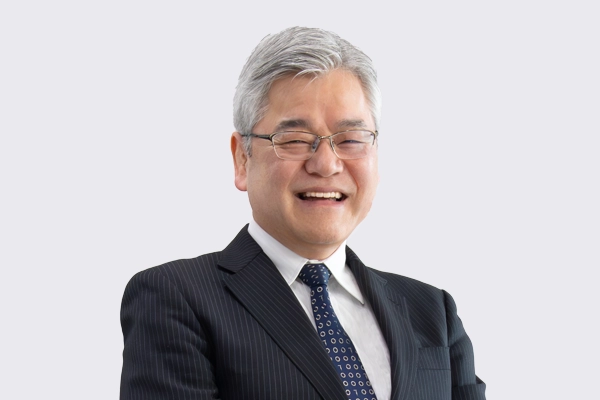 心幸ホールディングス株式会社社外取締役 岡 庄吾