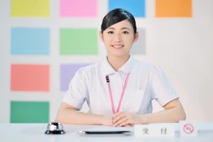 病院の受付