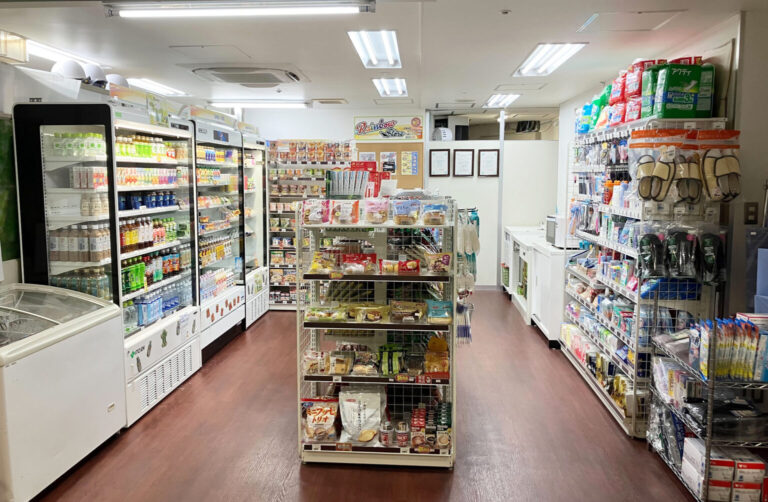 仕入れの悩みを一掃！　「ザ仕入隊」で新規事業の病院売店運営がスムーズに。