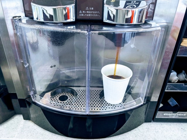設置型コーヒーマシン