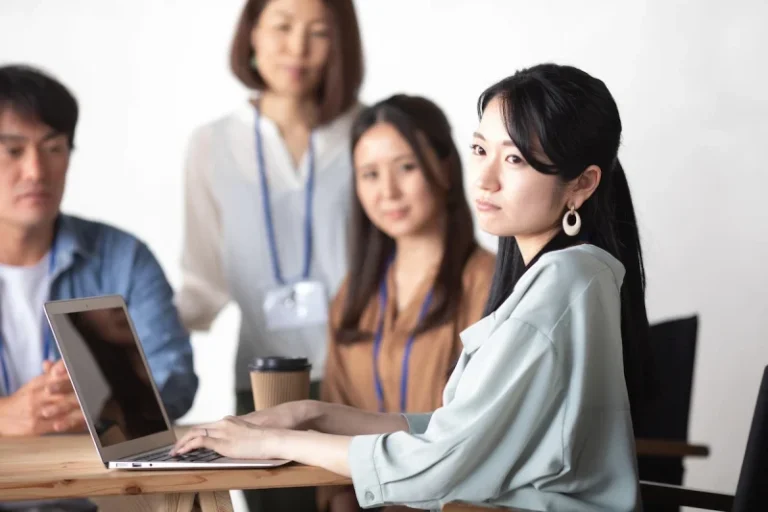 社内コミュニケーション不足の弊害とは？活性化の20施策、事例を紹介