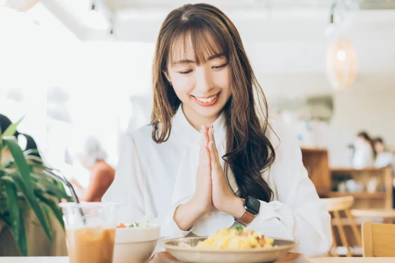 社員寮での食事は必要？メリット・デメリットとおすすめのサービスを紹介