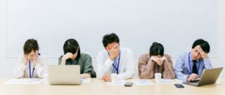 脱却！職場の雰囲気が悪い会社の原因と改善方法のアイキャッチ画像
