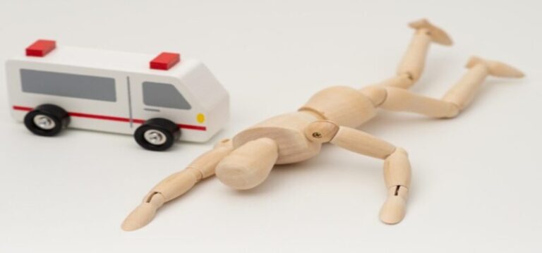 【オフけん健康コラム】転倒予防～10月10日は転倒予防の日～