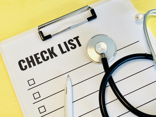 ストレスチェックを実施する課題とは？結果の活用法やお役立ち健康サポートも紹介のアイキャッチ画像