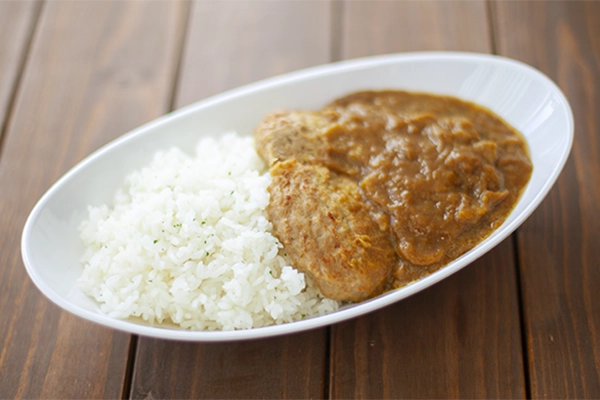 大盛りハンバーグカレー