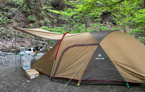 休日はキャンプ